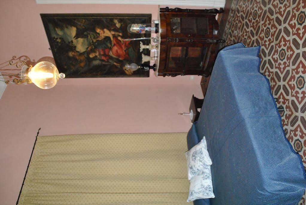 Bed and Breakfast A Casa Di Laura à Catane Extérieur photo
